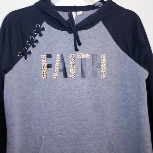 Gray & Black Faith Sweatshirt SZ M - Picture 2 of 11